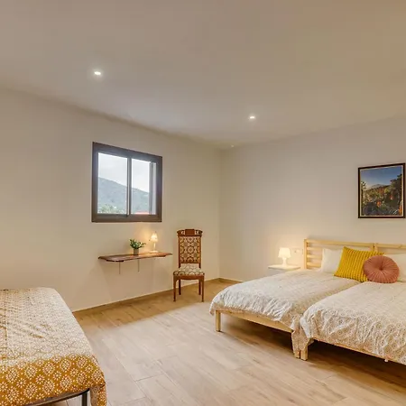 Spacious House With Bbq And Ocean Teide View, Near Center * Puerto de la Cruz (Tenerife)