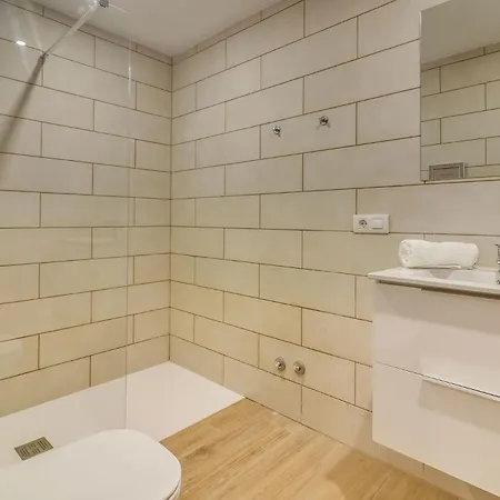 Spacious House With Bbq And Ocean Teide View, Near Center Puerto de la Cruz (Tenerife)